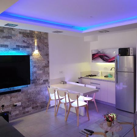 Avshalom Holiday Apartments 엘라트 외부 사진