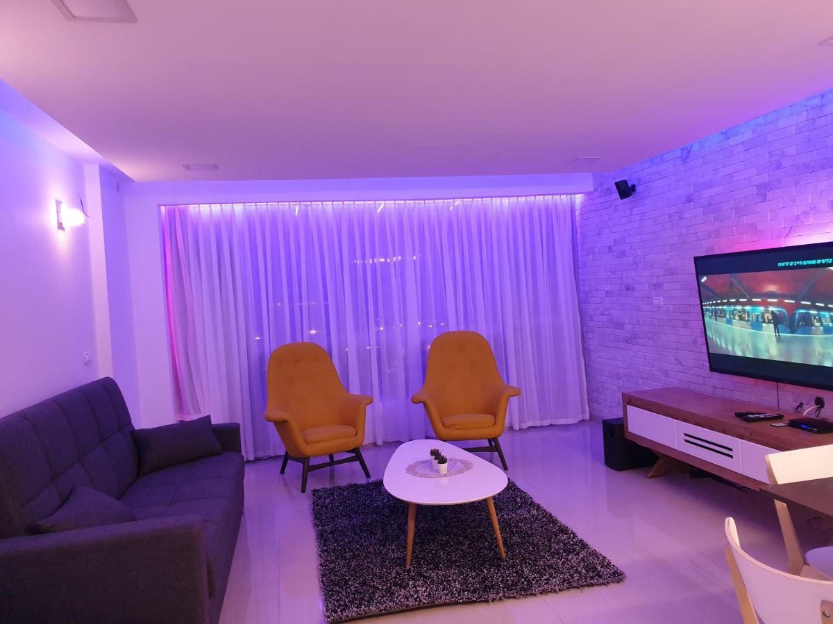 Avshalom Holiday Apartments 엘라트 외부 사진