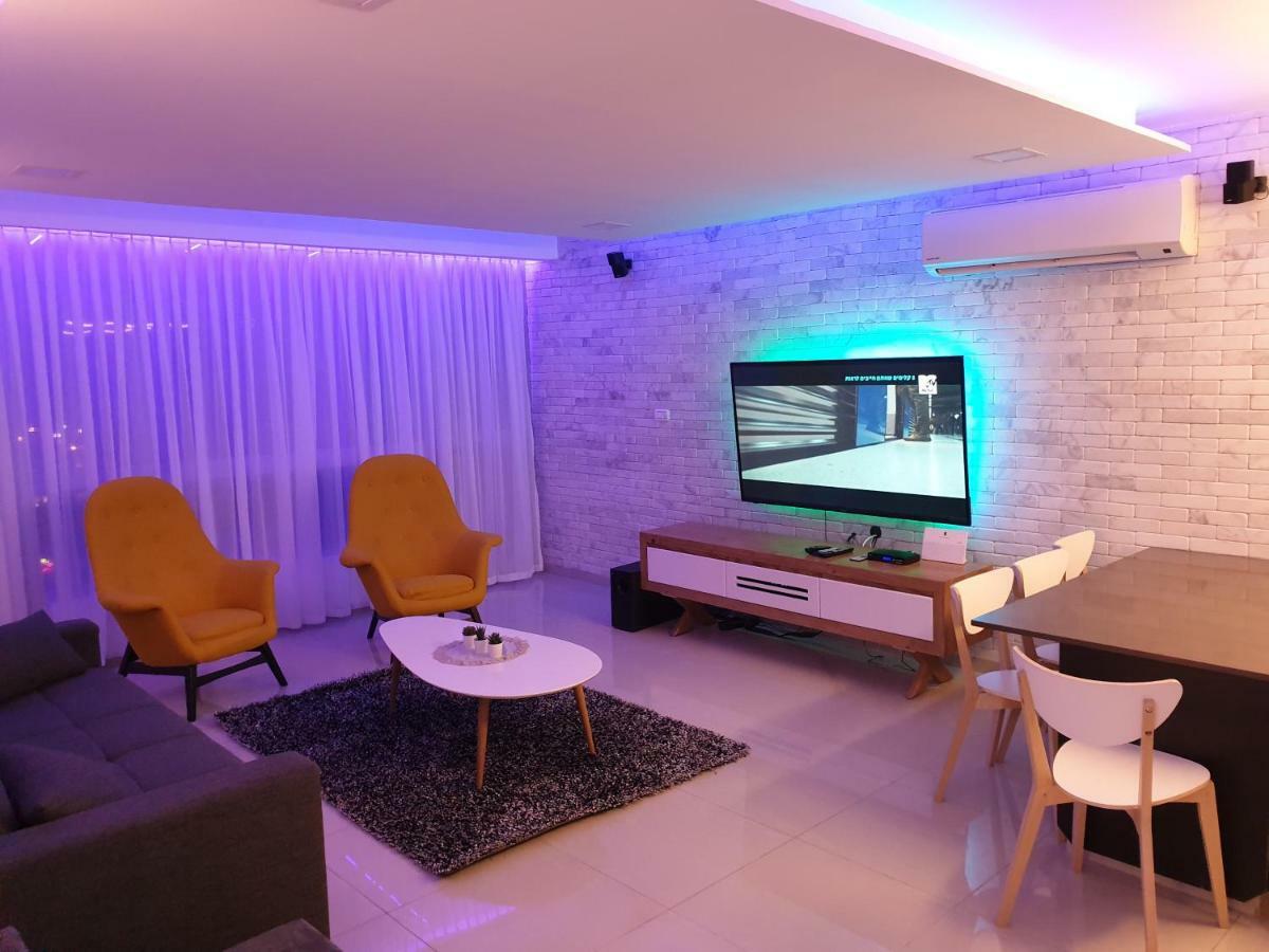 Avshalom Holiday Apartments 엘라트 외부 사진