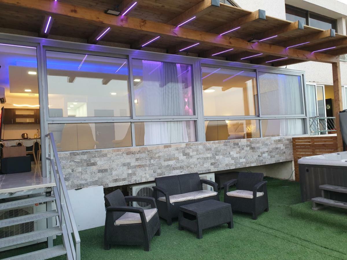 Avshalom Holiday Apartments 엘라트 외부 사진