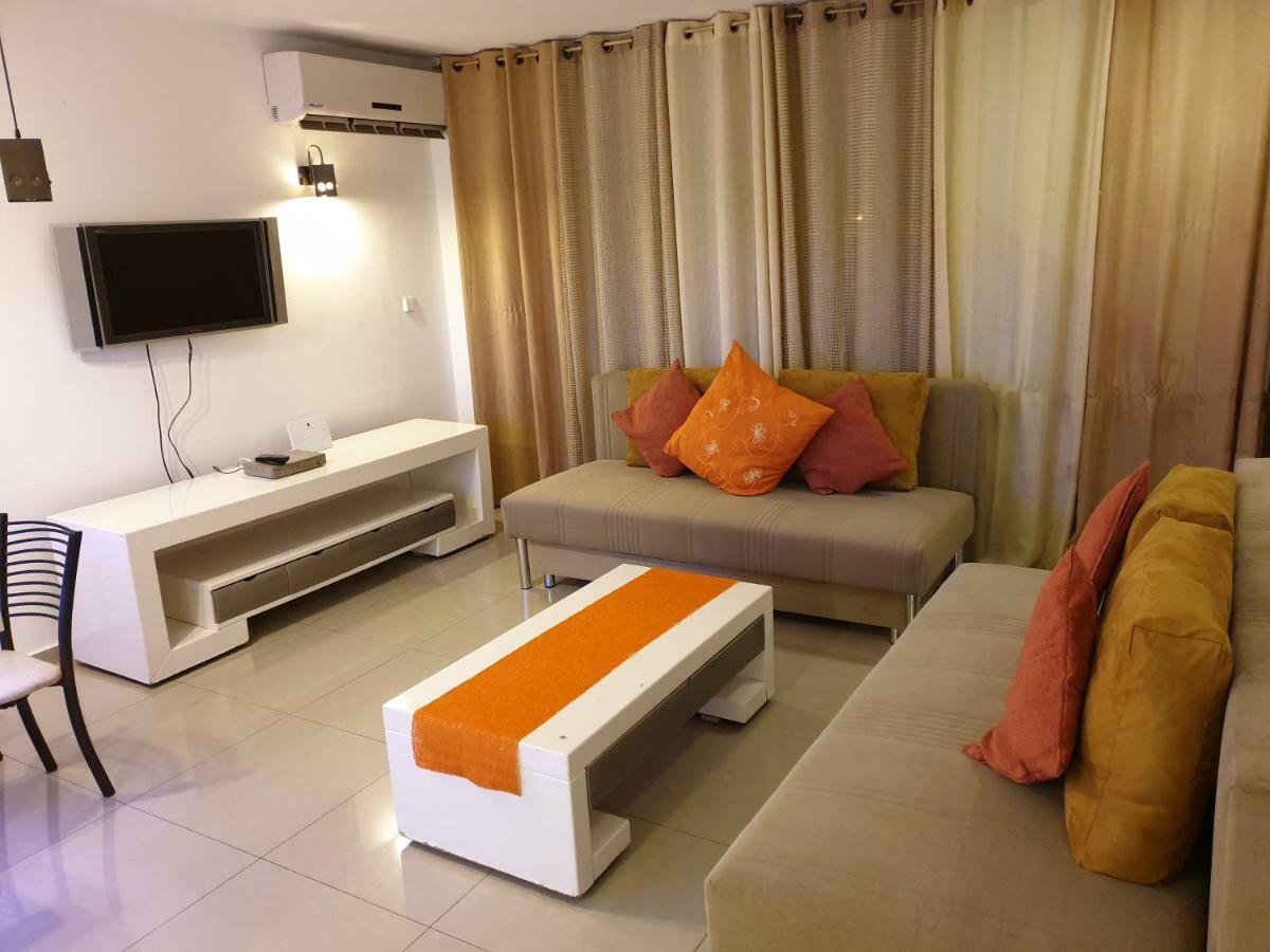 Avshalom Holiday Apartments 엘라트 외부 사진