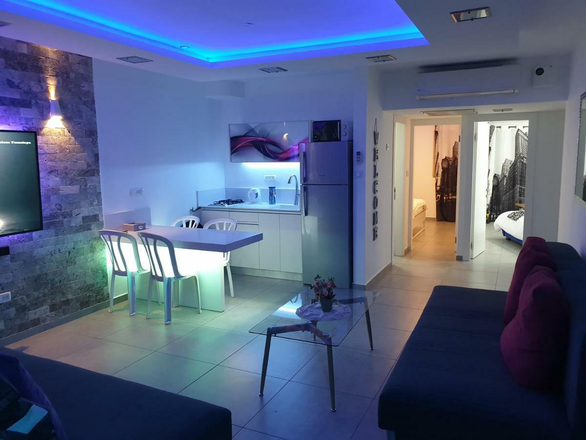 Avshalom Holiday Apartments 엘라트 외부 사진